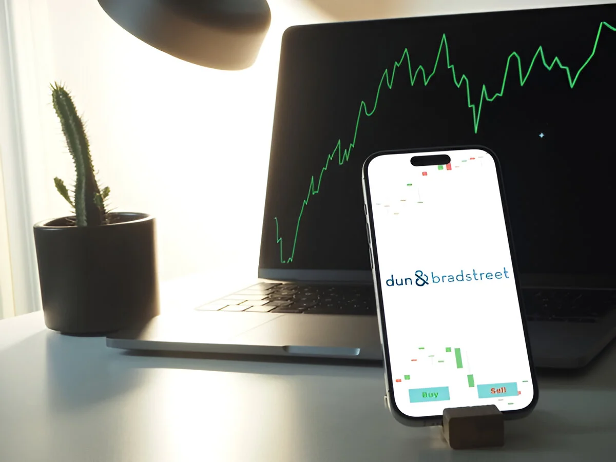 How does machine learning help in financial decisions